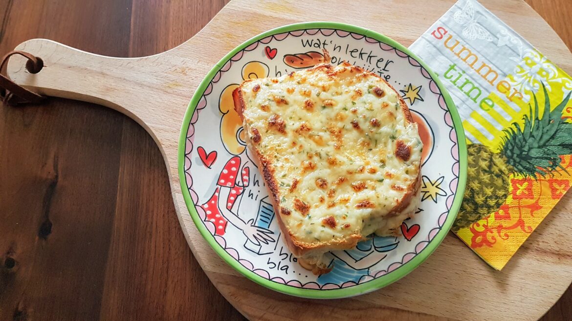 De net wat andere "tosti": Croque-Monsieur