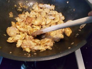 kipfilet in de pan erbij