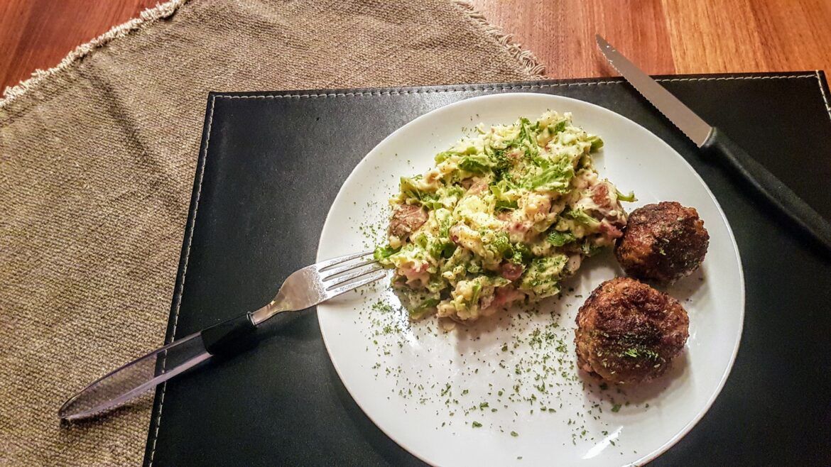 stamppot met snijbonen, kastanjechampignons en honing spekjes