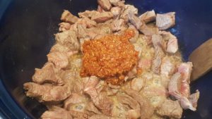 Rendang daging met sambalspruitjes